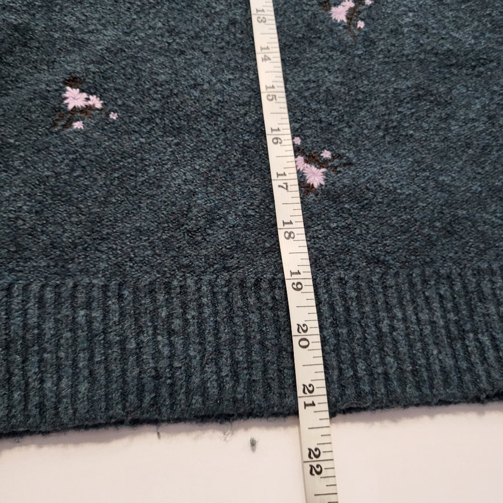 Madewell Embroidered‎ Cross Stitch Floral Pullover Sweater Dark Green Spruce L - Picture 3 of 8